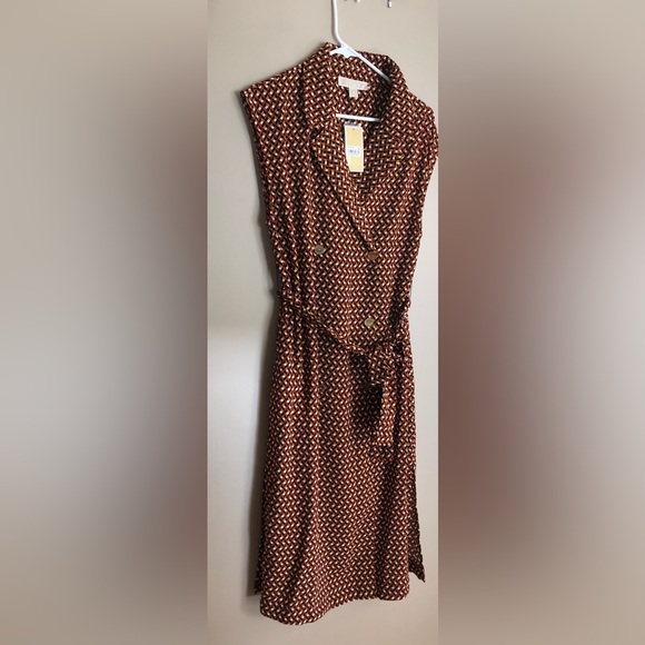 NWT  MICHAEL KORS Robust Rust Black & White Pattern Dress  Size M Sangria $84 - Picture 1 of 4